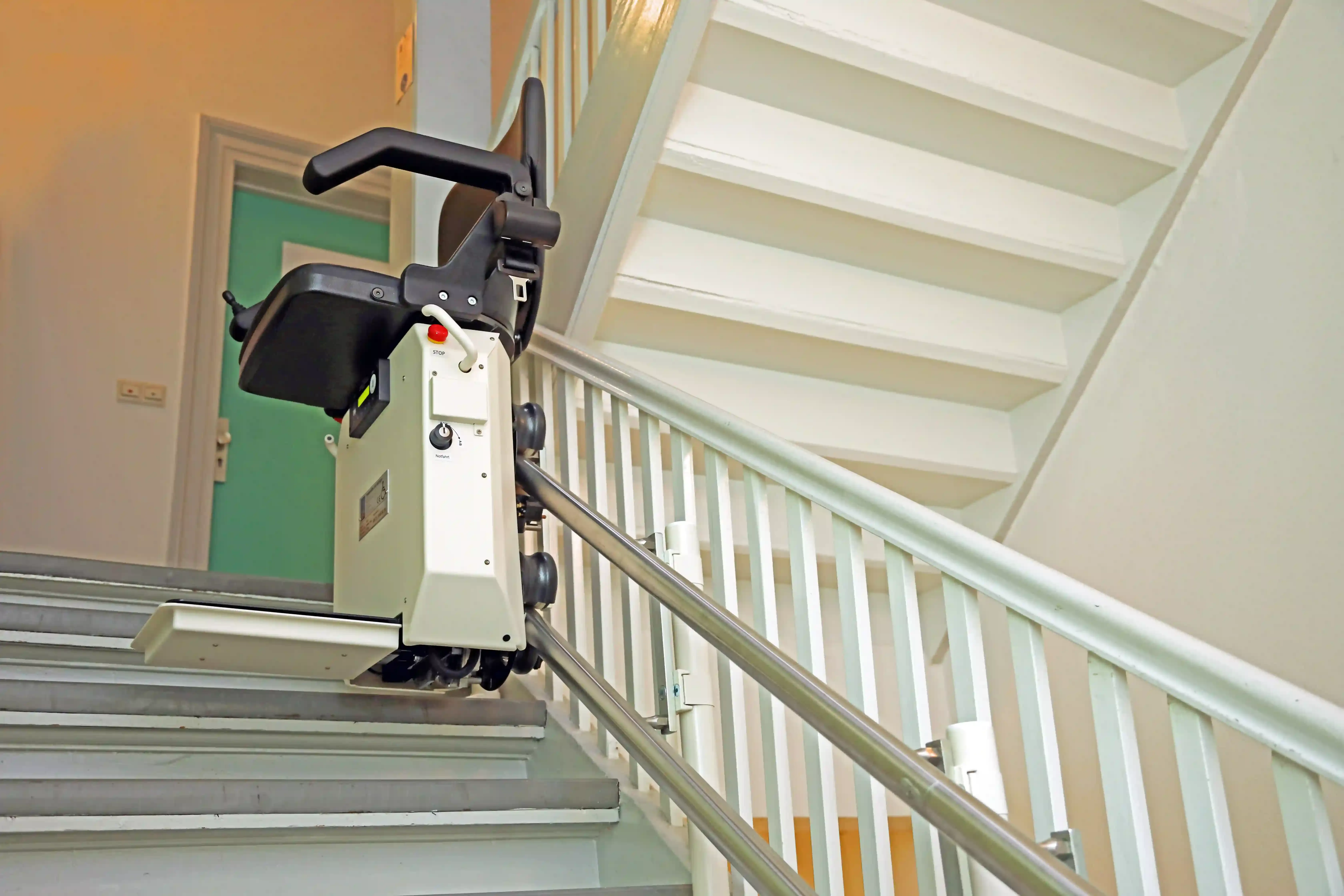 Image installateur monte escalier 5 monte escalier 11